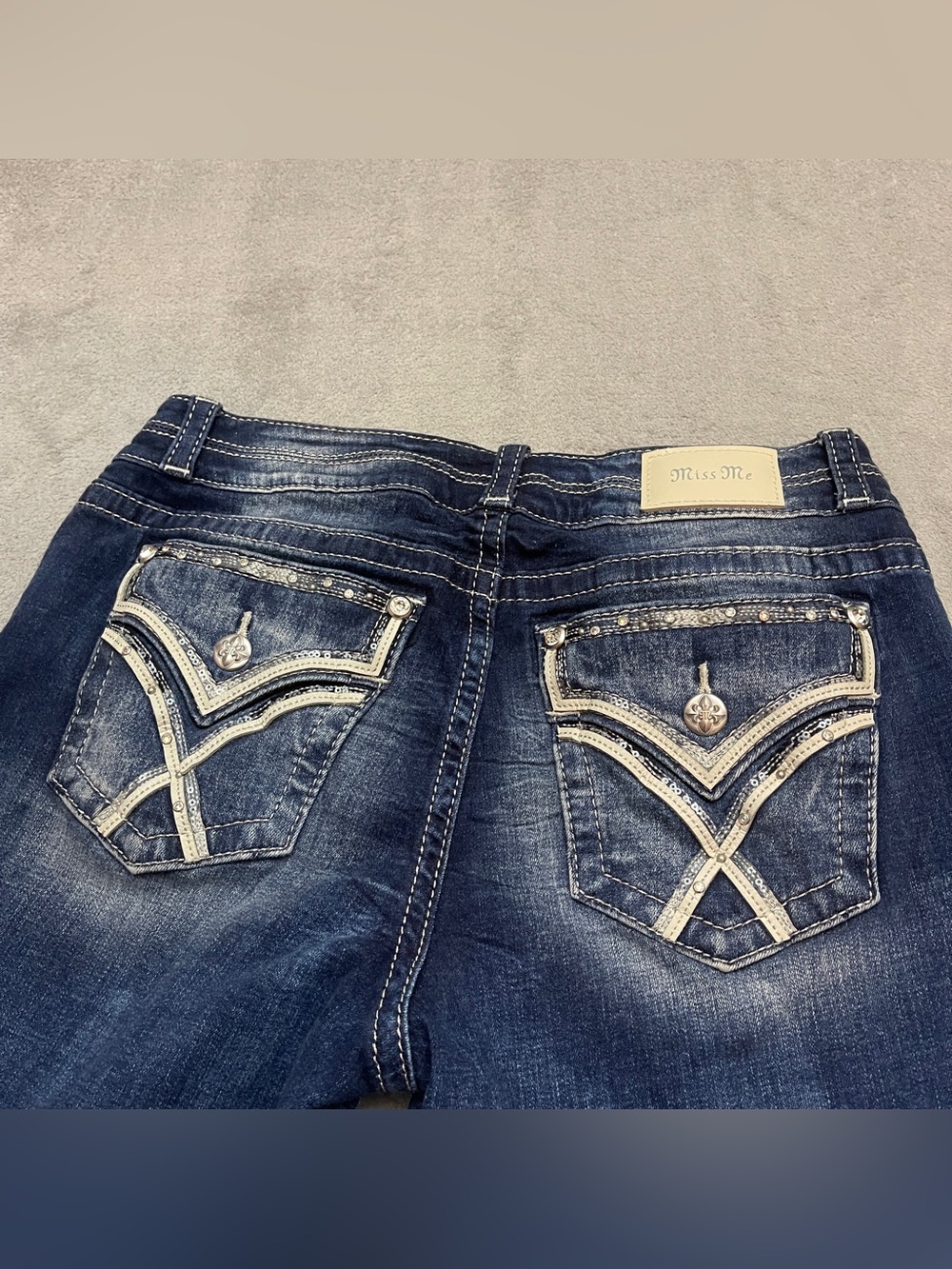 Miss Me Jeans 31 Curvy Skinny Faux Flap Embroidered Stretch Denim 31x30